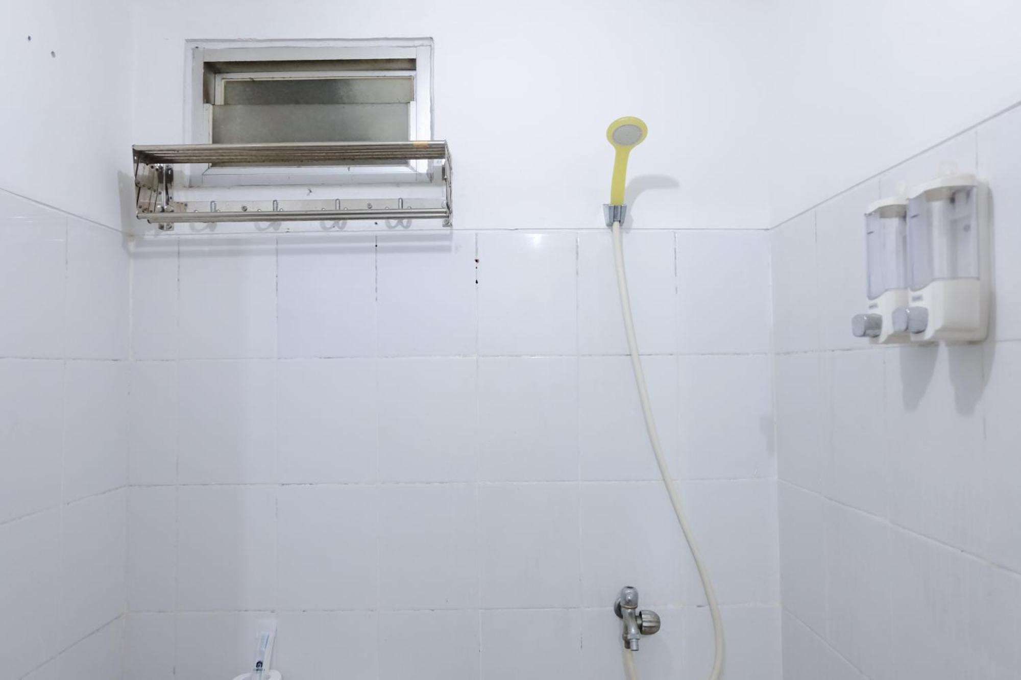 Good 2br At 16th Floor @metro By Travelio Apartemen Bandung